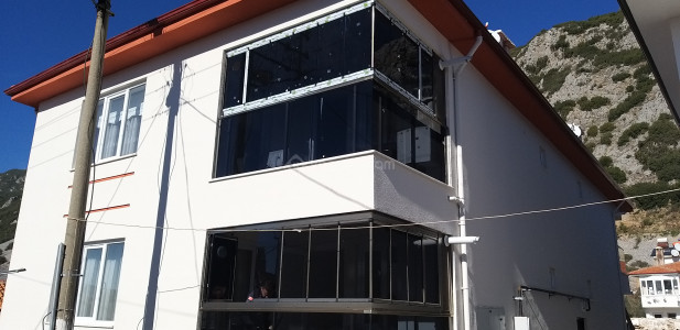 Özmak panjur pimapen cam balkon sineklik sistemleri fotosel kapi