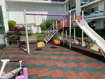 Dış  Mekan Karo Kauçuk Zemin Kaplama 40x40 Bordo Siyah Yeşil Renkler