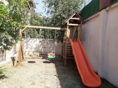 TEK KULELİ DÜZ KAYDIRAKLI AHŞAP ÇOCUK OYUN PARKI