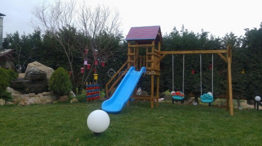 TEK KULELİ DÜZ KAYDIRAKLI AHŞAP ÇOCUK OYUN PARKI
