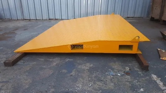 Konteynere Geçiş Rampası