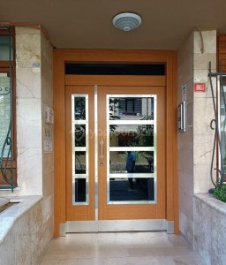 Kompozit apartman kapısı