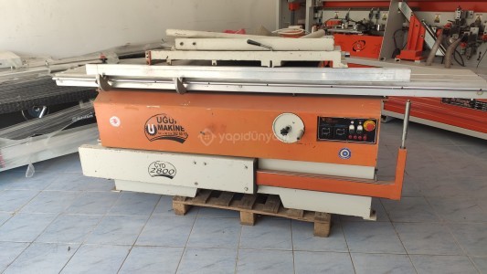 2800 UĞUR ÇİZERLİ YATARDAİRE MAKİNASI