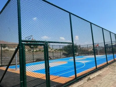Halısaha basket sahası