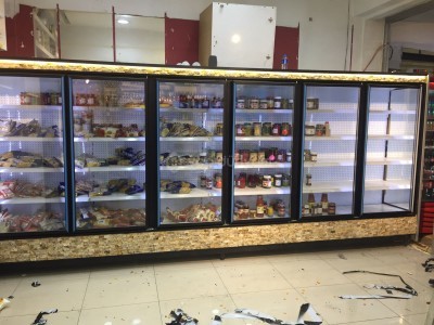 SIFIR SÜTLÜK DOLABI VE ŞİŞE SOĞUTUCU İÇECEK DOLABI