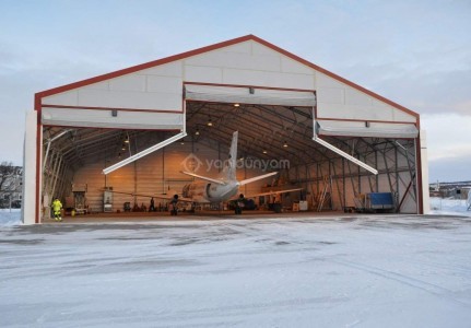 Hangar Kapısı