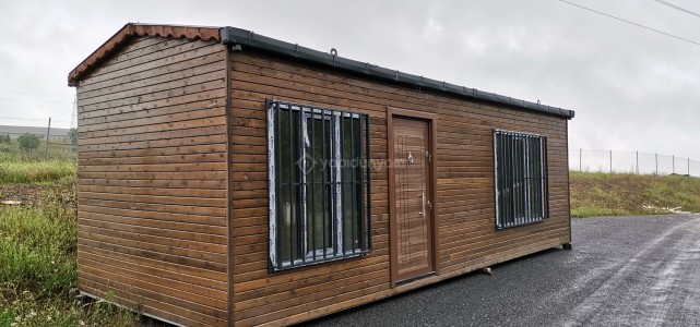 DOĞA KOŞULLARINA UYGUN ÖZEL ÜRETİM AHŞAP KAPLAMA KONUT KONUT KONTEYNER