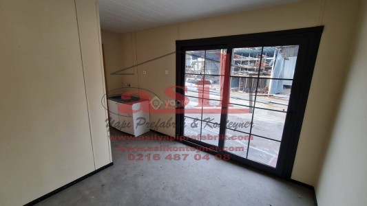 21 m² 1+1 DIŞ AHŞAP DESENLİ BETOPAN, İÇ BETOPAN ÇATI+VERANDALI KONUT