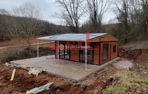 42 m² 2+1 DIŞ AHŞAP DESENLİ BETOPAN, İÇ PVC ÇATI+VERANDALI KONUT