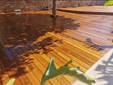 IROKO DECK