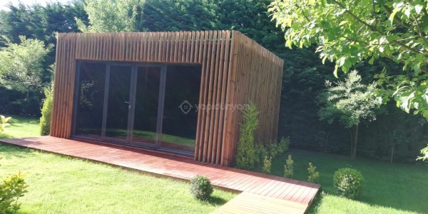 21 M2 AHŞAP PERGOLE KAPLAMA ÖZEL ÜRETİM OFİS KONTEYNERİ