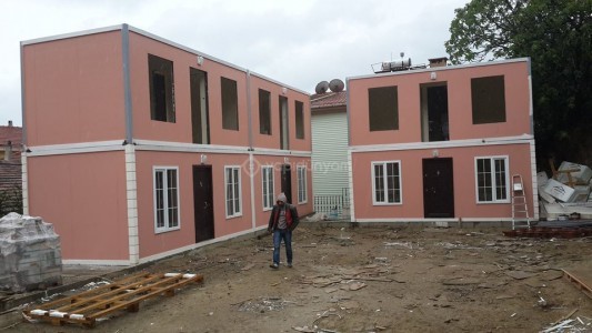 İKİ KATLI 42 M2 BETOPANLI ÖZEL ÜRETİM KONUT KONTEYNER