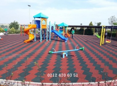 Dış  Mekan Karo Kauçuk Zemin Kaplama 40x40 Bordo Siyah Yeşil Renkler